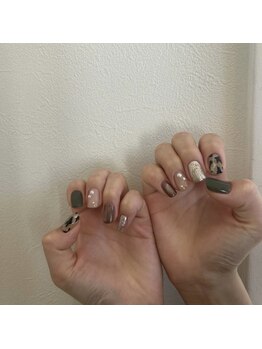 イル(iLL)/monthly design