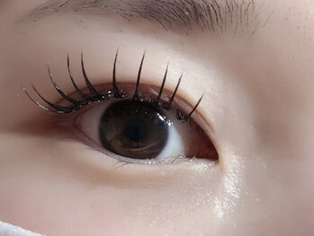 ルチア 高田馬場/フラットラッシュ140本LED付き