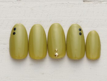 ネイルミックス イオンモール水戸内原店(Nail Mix)/ワンカラー×ドット 4990円