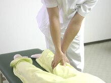 東洋カイロプラクティック麻布十番療術センター/膝の施術