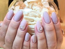 ネイルズ ララ(nails Lala)/ビジューネイル。
