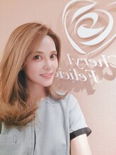 シェリルフェリシア(Cheryl Felicia) 淺井 麻友