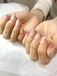 ネイリスト: フレンチネイル