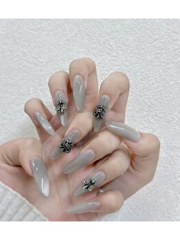ネイルズ イロハ 新大久保店(NAILS 168)/シンプル長さだし