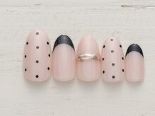 ネイルミックス イオンモール水戸内原店(Nail Mix)/ドット×フレンチ　5990円