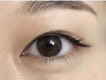 ブレア(Blair)/ゆるカールで可愛すぎる奥二重に