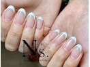 フレンチネイル
