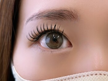 ネル(NER.)の写真/【モチ1.5倍の衝撃】忙しいママ必見!来店頻度を抑えて綺麗をキープ♪LEDより負担を抑えた高持続技術◎