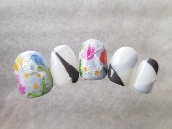 ネイルフロンティア 吉祥寺(NAIL FRONTIER)/マルチフラワー5480円~