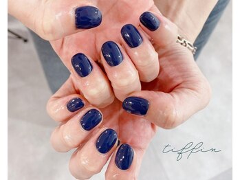 ネイルサロン ティフィン(tiffin)/～カジュアルネイビー～