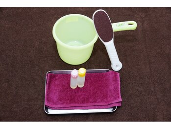 サポート鍼灸接骨治療院/足の角質ケア