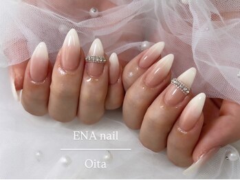 エナネイル(ENA nail)の写真/忙しい女性にもうれしいモチの良さで自分のペースで通い続けられるのが魅力的♪ワンランク上のネイルを◎