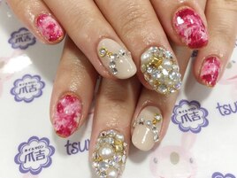 存在感大！な敷き詰めネイル☆