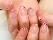 モアニ ヒロオ 恵比寿店(MOANI Hiroo)/押し花フレンチネイル