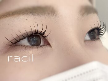 ラシル 掛川店(racil)/韓国アイドル風束感まつ毛パーマ