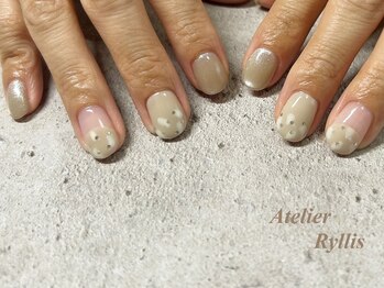 アトリエ リリス(Atelier Ryllis)/グレー×シルバー