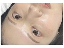 ピュア(pur.)の雰囲気(眉毛パーマ×まつ毛パーマ/平行眉/立ち上げカール)