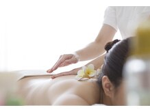 ケアリストステージ/ハイドロボディ◆施術風景2