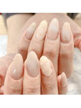 サロン ラーラフ(Salon)/