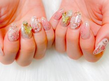 ルアナ(Luana.)/マグサクラ×蝶々