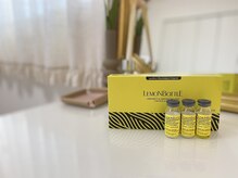 ダウンタイムなくお顔のいらない脂肪を減らす事が出来る美容液♪