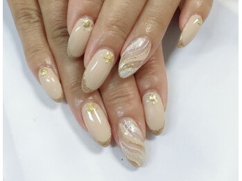 ネイルサロン ビューティーマジック 川口店/ラメラインネイル