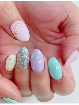 ネイルサロン ティアラリュクス 市川北口店(Tiara Luxe)/ニコちゃんネイル