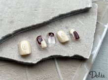 デリエ(Delie)/HAND BASIC 