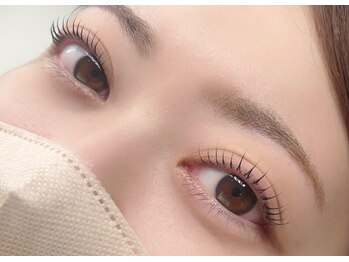 エーティービービューティルーム(A.T.B beauty room)の写真/＼SNSのトレンドデザインも可能◎／理想の束感は、写真映りUP♪マツエク/まつげパーマでいつでもかわいく♪