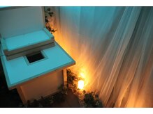 エメリーヌ(AIMELINE)の雰囲気(ゆったり座れる椅子での国産無農薬よもぎ蒸し選べるハーブ付き)