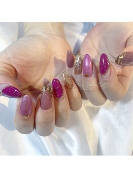 ネイルサロン R/スタイリングコース8030円