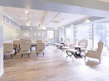 レジェルテ 横浜(Legerete)の雰囲気（ゲストとの待合室.施術前後のカウンセリング.お打ち合わせに）