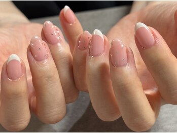 リコロン 銀座(Re:)の写真/【爪に負担の少ない弱酸性ベースジェル使用】丁寧で質の高い接客技術×上質店＊銀座駅&東銀座アクセス◎