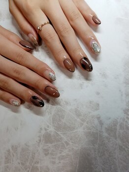 リフレッシュサロン 隠れ家/