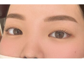 癒 and 美 悠希 ゆうき/美眉スタイリング(アイブロウ)