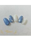 シンプルフラワーネイル