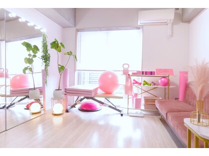 キュートレ 東日本橋 人形町店(Cuetre)の写真