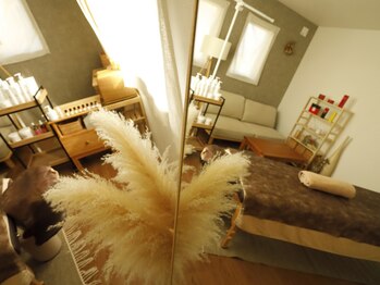 ルクー(RuCoeur.)/サロンの内観のお写真です。