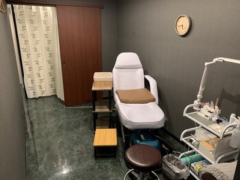 巻き爪補正店 福山店/第二施術室