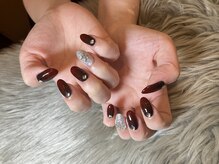 カットアンドスタイル クラウン(Cut & Style Clown)/ジェル/スカルプ/ネイル/横浜