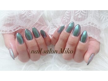 ミコ(Miko)/タマムシカラー　ミラーネイル