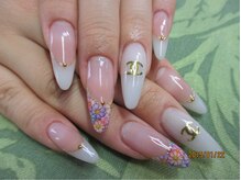 ココネイル(COCO NAIL)/カルピス色　フレンチ　お花♪