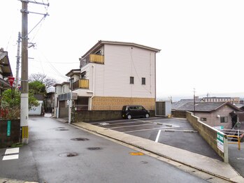 ローザ モモ(ROSA MOMO)/駐車場について『2』