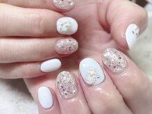 ラウンドアバウト(roundabout)/マットホワイトネイル☆