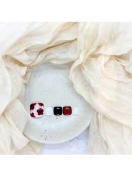 ¥9500　フットネイル（加藤り）