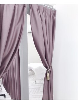 パリス アイラッシュ(PAAARIS)/お客様一人一人に合う空調設備*