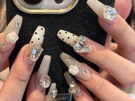 キラキラ×ドットネイル