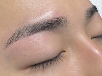 アールプラス 新宿(ar+)/眉毛ワックス　担当:Fukamachi