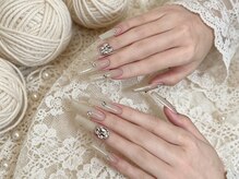 ナナネイル(Nana Nail)/上品ビジューネイル