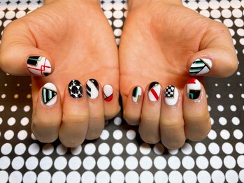 個性派ネイル